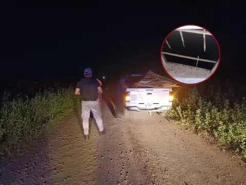 Tres detenidos tras huir con 16 chapas en una camioneta