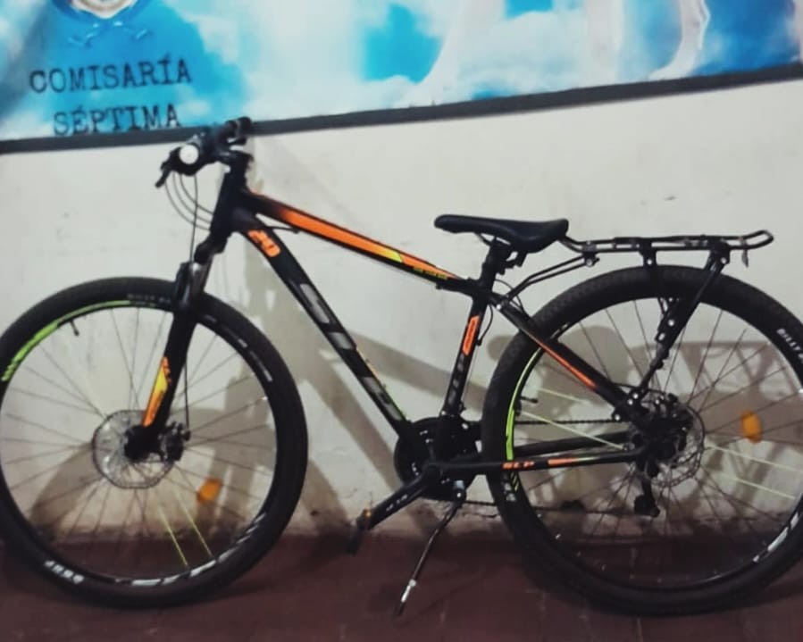 Tras un operativo de control, la Policía recuperó una bicicleta denunciada como sustraída